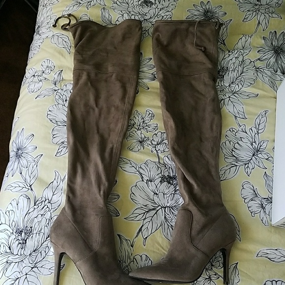 Aldo over the knee boots - Picture 2 of 7